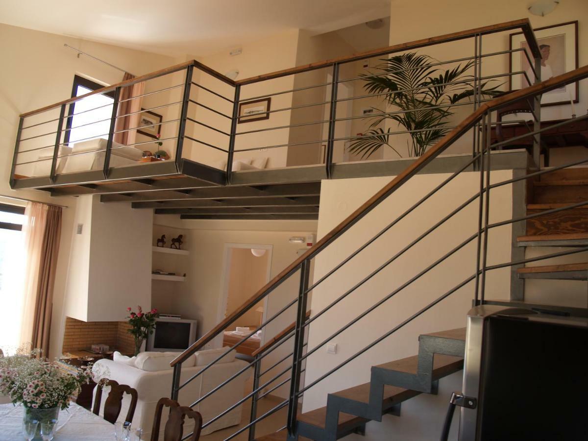 Rotunda A Villa Kolymbari
